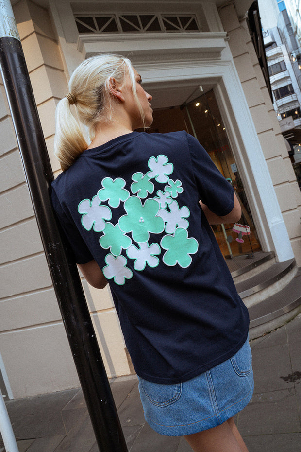 Classic Tee 170/Flowerbomb - Midnight