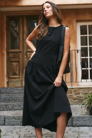 Results Structured Sleeveless Maxi Dress - Black