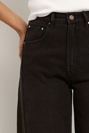 Varsity Barrel Jeans - Black Wash