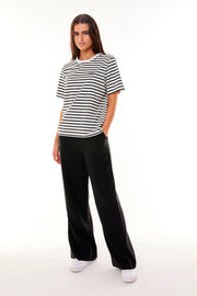 Oui Oui Classic Tee - Black/Chalk