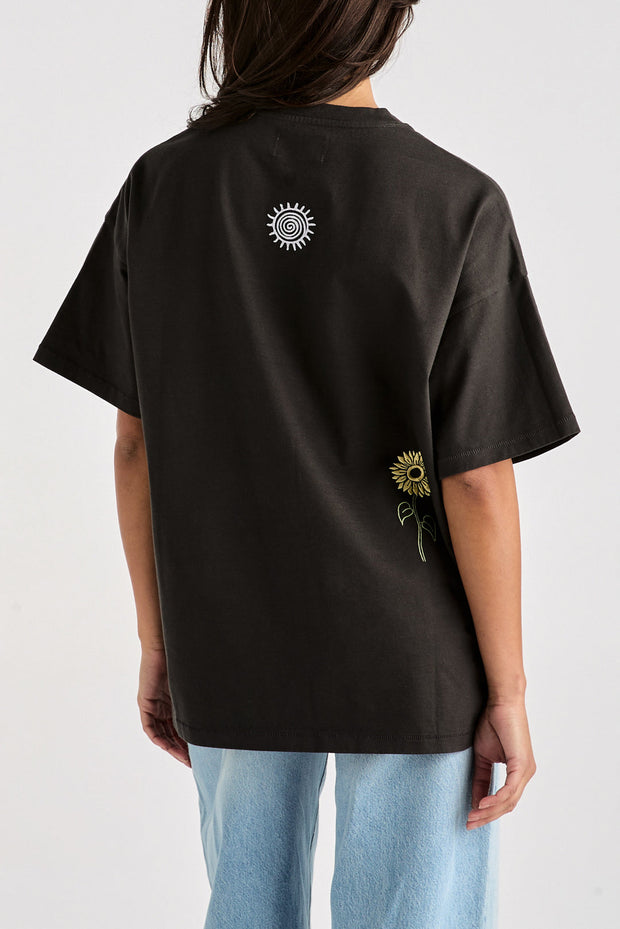 Sundream Boxy Slouch Tee - Worn Black