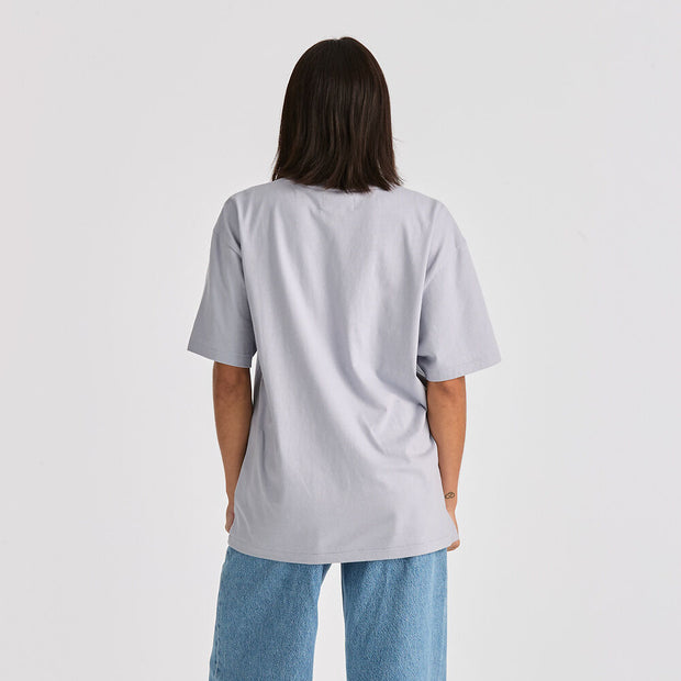 Leading You Slouch Tee - Lilac Cloud
