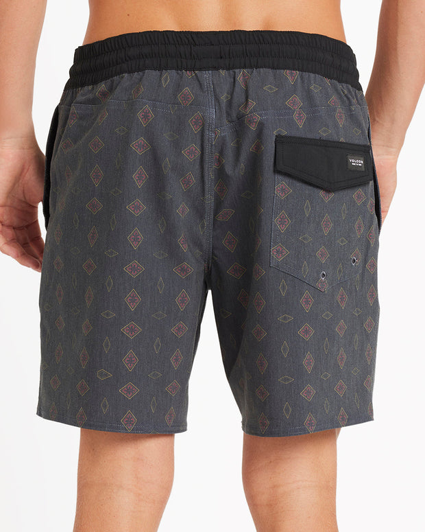 Psych Cotton Trunk 17" Short - Black