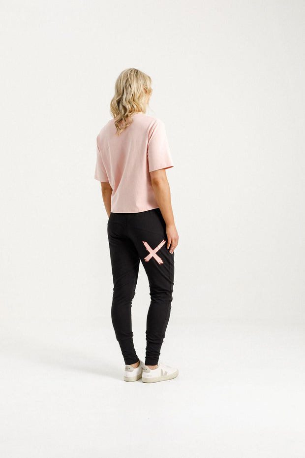 Apartment Pants - Blossom Berry