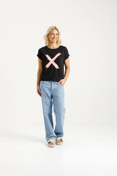 Jackie Tee - Black/Blossom Berry