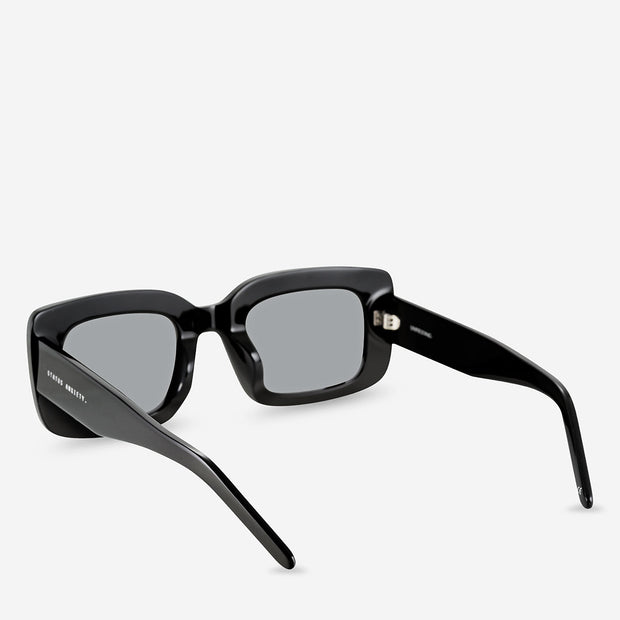 Unyielding Sunglasses - Black